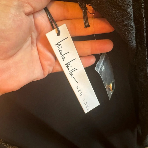 Nicole Miller Black Dress Floral Lace Sleeves Sz XL - Picture 5 of 10